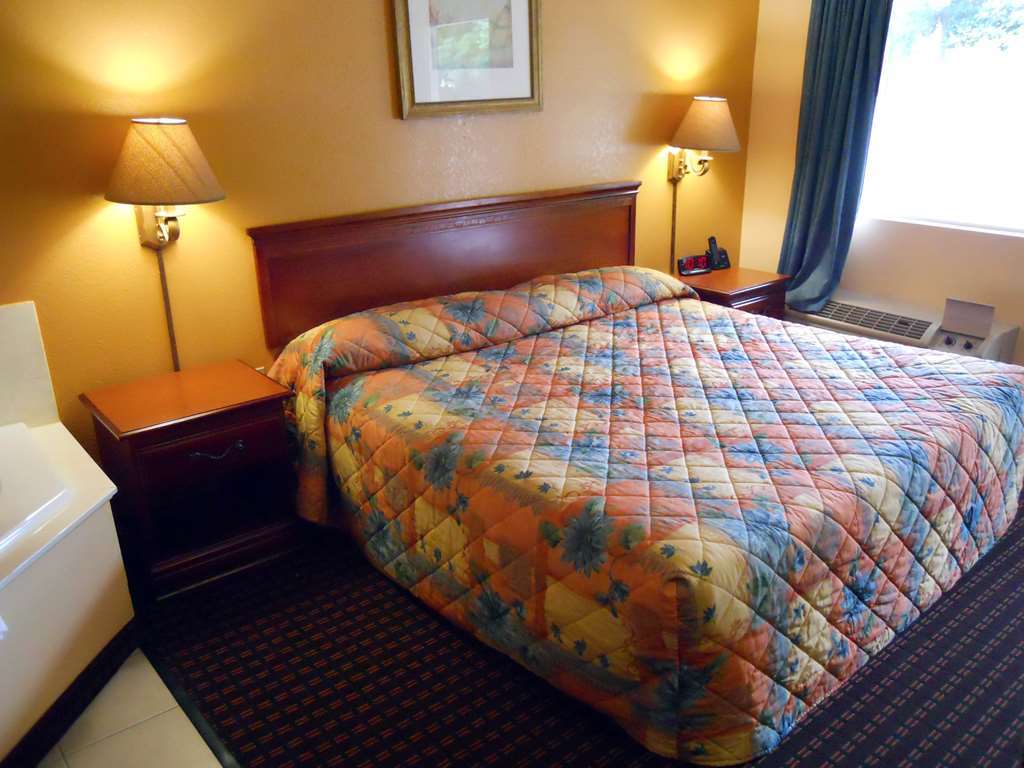 Red Roof Inn Valdosta - University Habitación foto